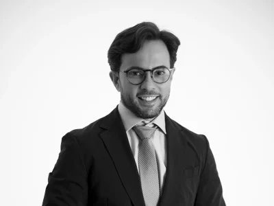 Dr. Adriano Faustino
