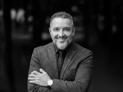 Dr. Fernando Muniz
