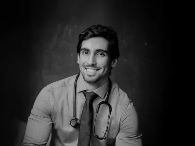 Dr. Vinicius Valença
